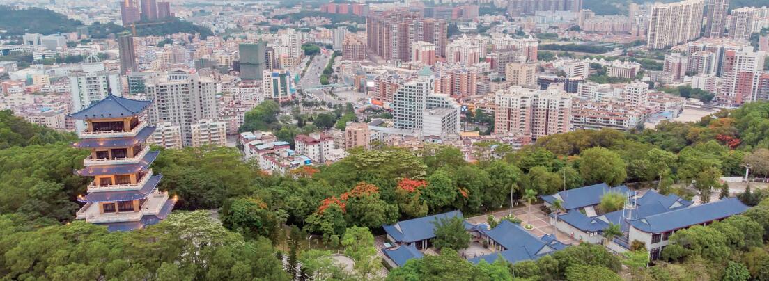 鳳崗努力“繡出”城市生活新面貌，讓市民群眾感受到精細(xì)化管理帶來的提升與變化。.jpg